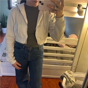 Soft and comfy cropped white zip-up jacket
